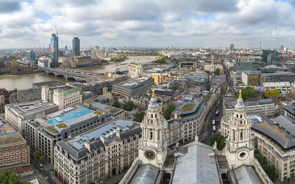 St Pauls Cathedral: London’s Iconic Masterpiece of History and Architecture 3 View from the Golden Gallery of St. Pauls Cathedral overlooking Londons skyline